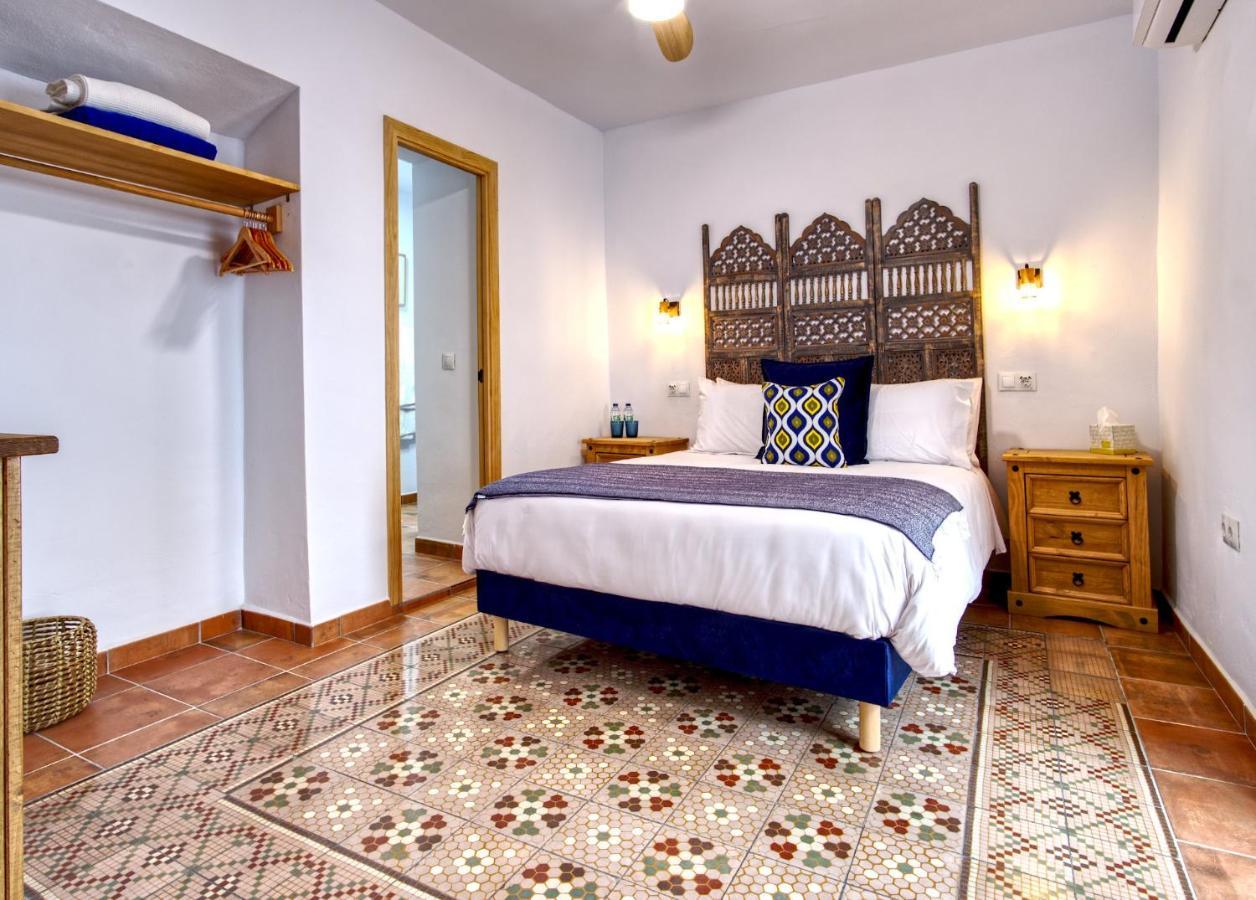 La Vieja Botica Bed & Breakfast Canillas de Aceituno Eksteriør bilde