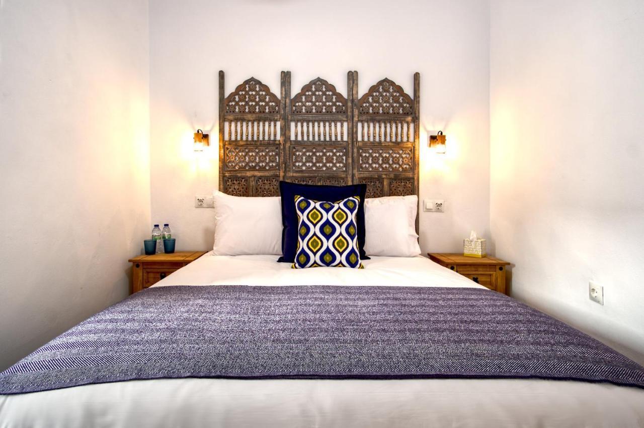 La Vieja Botica Bed & Breakfast Canillas de Aceituno Eksteriør bilde