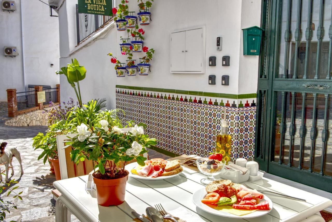 La Vieja Botica Bed & Breakfast Canillas de Aceituno Eksteriør bilde