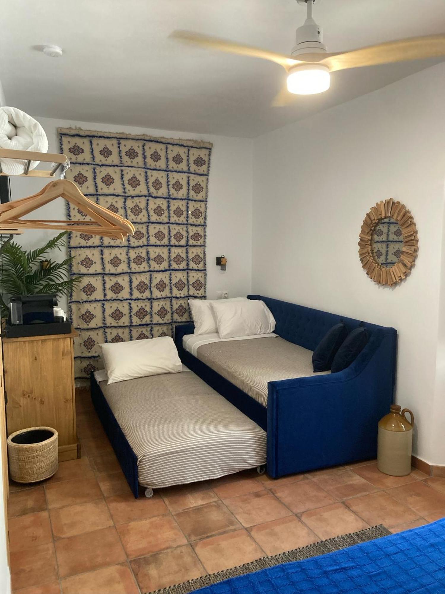 La Vieja Botica Bed & Breakfast Canillas de Aceituno Rom bilde